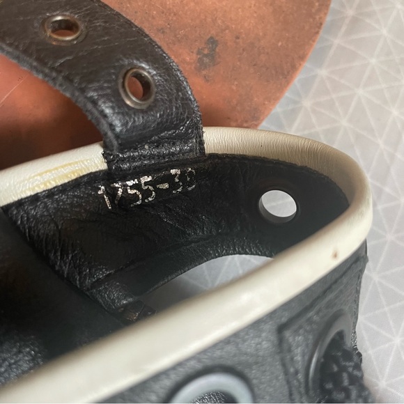 Leather Lab Nautical Grommet Sandals Black 38 - Picture 8 of 8